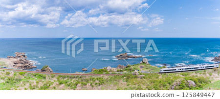 沿著青森縣八戶市種差海岸奔跑的東北情感 沿著青森縣八戶市種差海岸奔跑的東北情感 125849447