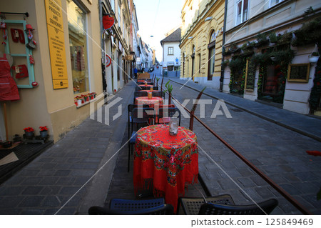 the view of radiceva street in Zagreb. The famous street in Zagreb 125849469