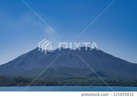 櫻島和藍天 125850832