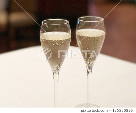 Anniversary champagne 125850856