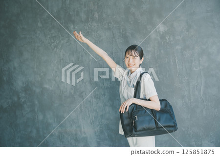Visiting nurse Visiting nurse 125851875