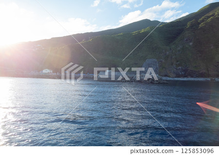 blue water, marine, maritime 125853096