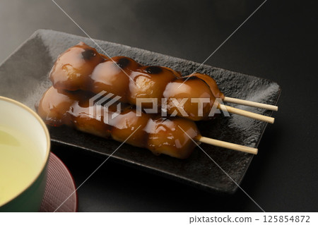Mitarashi餃子和茶 125854872