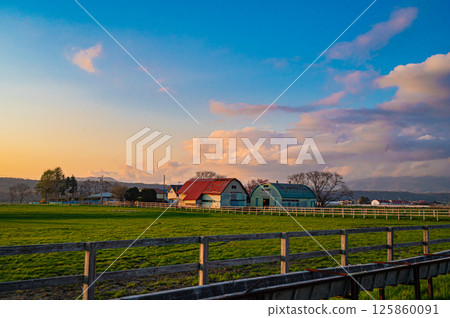 Sunset in Urakawa Town, Hokkaido Sunset in Urakawa Town, Hokkaido 125860091