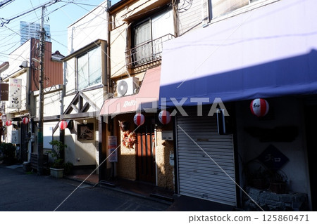 Restaurants in Wakamatsu Market Restaurants in Wakamatsu Market 125860471