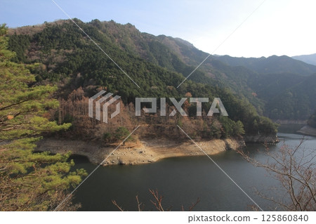 Autumn leaves around Dozan River, Shikoku Chuo City, Ehime Prefecture Autumn leaves around Dozan River, Shikoku Chuo City, Ehime Prefecture 125860840