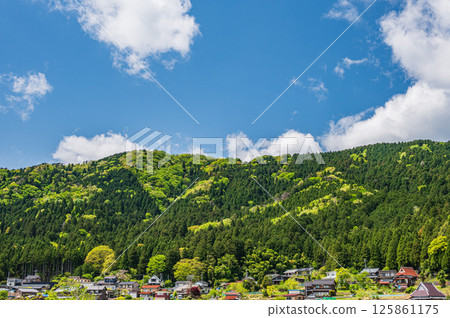 Mountains along Lake Yogo in early summer, Yogo Town, Nagahama City, Shiga Prefecture 125861175