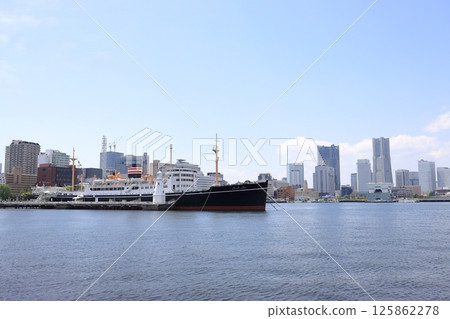 冰河丸與橫濱港未來21(神奈川、橫濱) 冰河丸與橫濱港未來21(神奈川、橫濱) 125862278