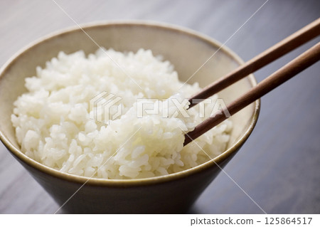 White rice in a bowl 125864517