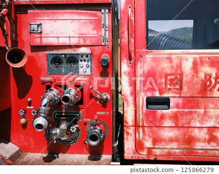 Fire engine pump car Fire engine pump car 125866279