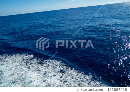 海 大海 海洋 125867426