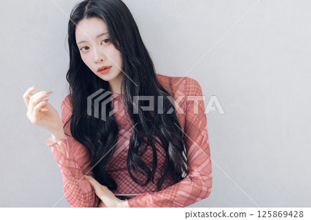 Hair style image of long black hair 125869428