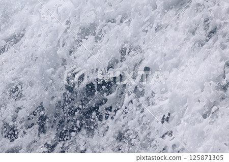Wave spray 125871305