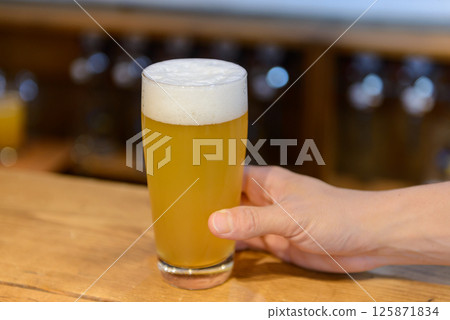 生啤酒、杯裝啤酒、精釀啤酒 生啤酒、杯裝啤酒、精釀啤酒 125871834