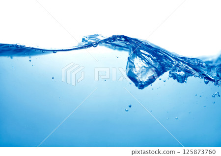 Wave water and bubbles 125873760