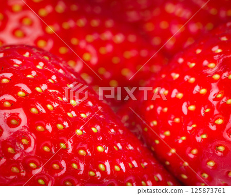 Close up of ripe strawberries 125873761