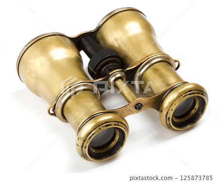 Vintage binoculars on white Vintage binoculars on white 125873785