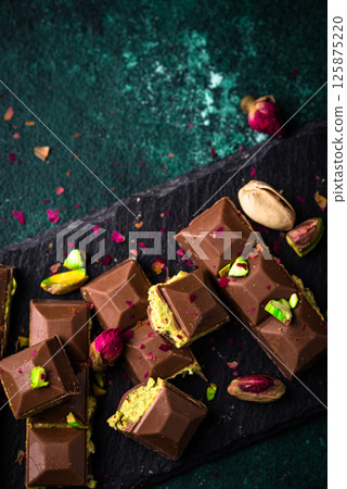 Dubai chocolate with kadayif pistachio filling Dubai chocolate with kadayif pistachio filling 125875220