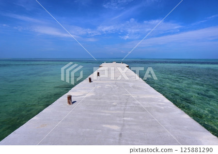 竹富島西碼頭的風景 125881290