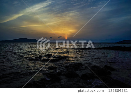 <Goto scenery> Tomie Camp Village at dawn <Goto scenery> Tomie Camp Village at dawn 125884381