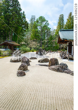 World Heritage Site Mount Koya Kongobu-ji Temple Banryu Garden and Inner Hall Wakayama Prefecture World Heritage Site Mount Koya Kongobu-ji Temple Banryu Garden and Inner Hall Wakayama Prefecture 125886219