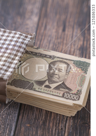 200萬日元1萬日元紙幣 200萬日元1萬日元紙幣 125886333