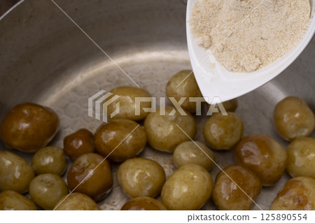 皮煮小土豆的製作過程 皮煮小土豆的製作過程 125890554