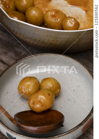 皮煮小土豆的製作過程 125890562