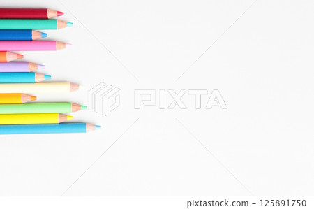 With a blank piece of paper in front of me, what should I tell someone and what should I tell them? 125891750
