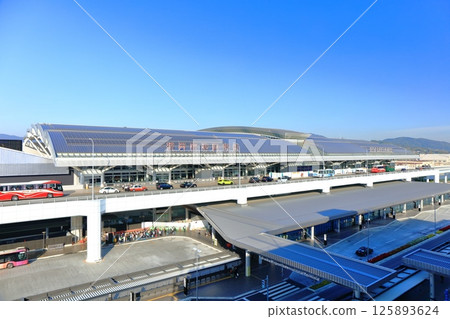 【福岡縣】晴天的福岡機場國際航廈 125893624