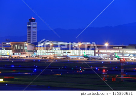 [Fukuoka Prefecture] Night view of Fukuoka Airport (Fukuoka Airport International Terminal) 125893651