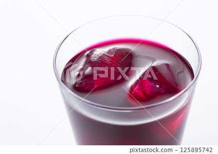 Shiso juice Shiso juice 125895742
