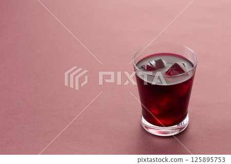 Shiso juice Shiso juice 125895753