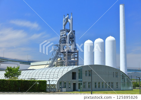 【福岡縣】晴天的東田第一高爐遺址和北九州科學館（Space LABO ANNEX） 125895826