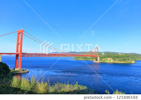[Nagasaki Prefecture] Hirado Bridge on a clear day 125896588