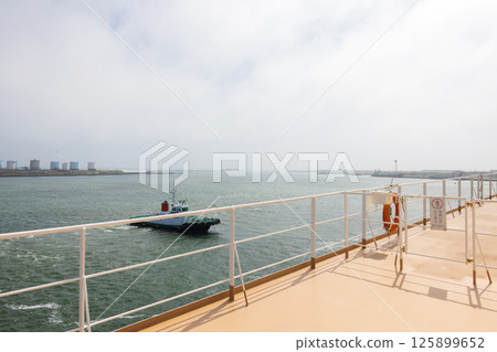 View of Tomakomai Port, Hokkaido from a boat 125899652