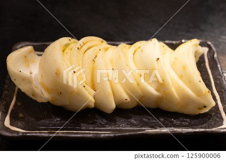 鹹洋蔥搭配美味烤蔬菜 鹹洋蔥搭配美味烤蔬菜 125900006