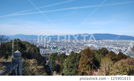 View from the observation deck of Kabutoyama Daishi Shinjuji Temple, located at the foot of the southern side of Mt. Kabuto 125901815