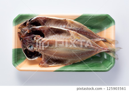 Horse mackerel fillet (dried) 125903561