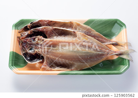 Horse mackerel fillet (dried) 125903562