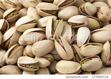 Pistachio 125904120