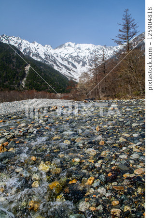 Kamikochi, It is a remote mountainous highland valley within the Hida Mountains range, Kamikochi, It is a remote mountainous highland valley within the Hida Mountains range, 125904818
