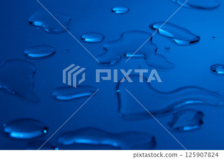 bubble, clean, splash, transparent, drip, weather, fluid, glossy, laboratory, science, moisture, art, advertising, chemical, cosmetics, creativity, horizontal, idea, ecology, fashion, tonic, liquid 125907824