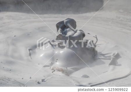 Earth art? Beppu Priest Hell 125909922