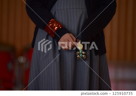 Learning presentation, children, hand, under 125910735