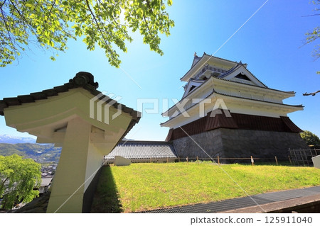 Kaminoyama Castle, a famous castle in Hashu Kaminoyama Castle, a famous castle in Hashu 125911040