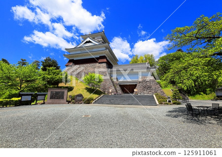 Kaminoyama Castle, a famous castle in Hashu Kaminoyama Castle, a famous castle in Hashu 125911061