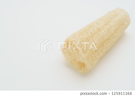 Scoop of loofah 125911168