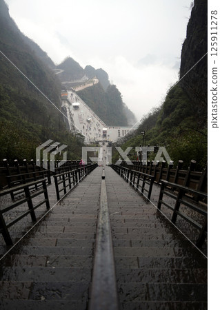 Stairway to Heaven at Tianmen Mountain, China. Majestic Mountain Trail 125911278