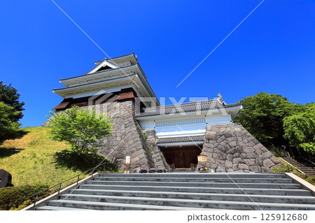 Kaminoyama Castle, a famous castle in Ushu Kaminoyama Castle, a famous castle in Ushu 125912680